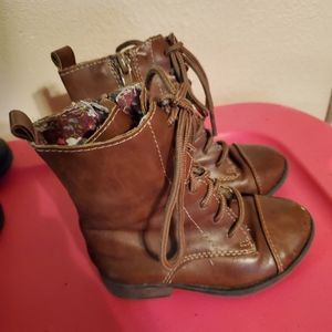 Toddler combat boots